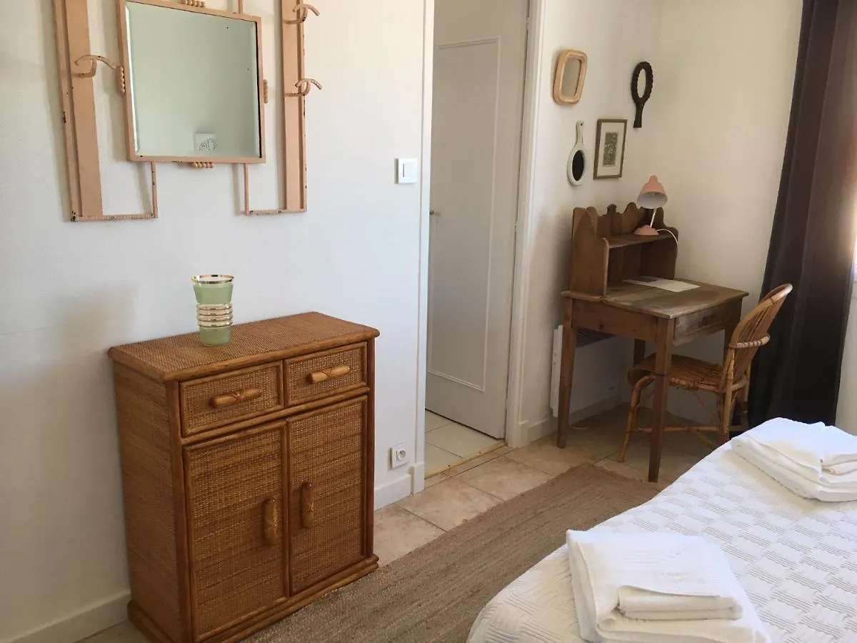 Hotel Lido Beach Hyeres